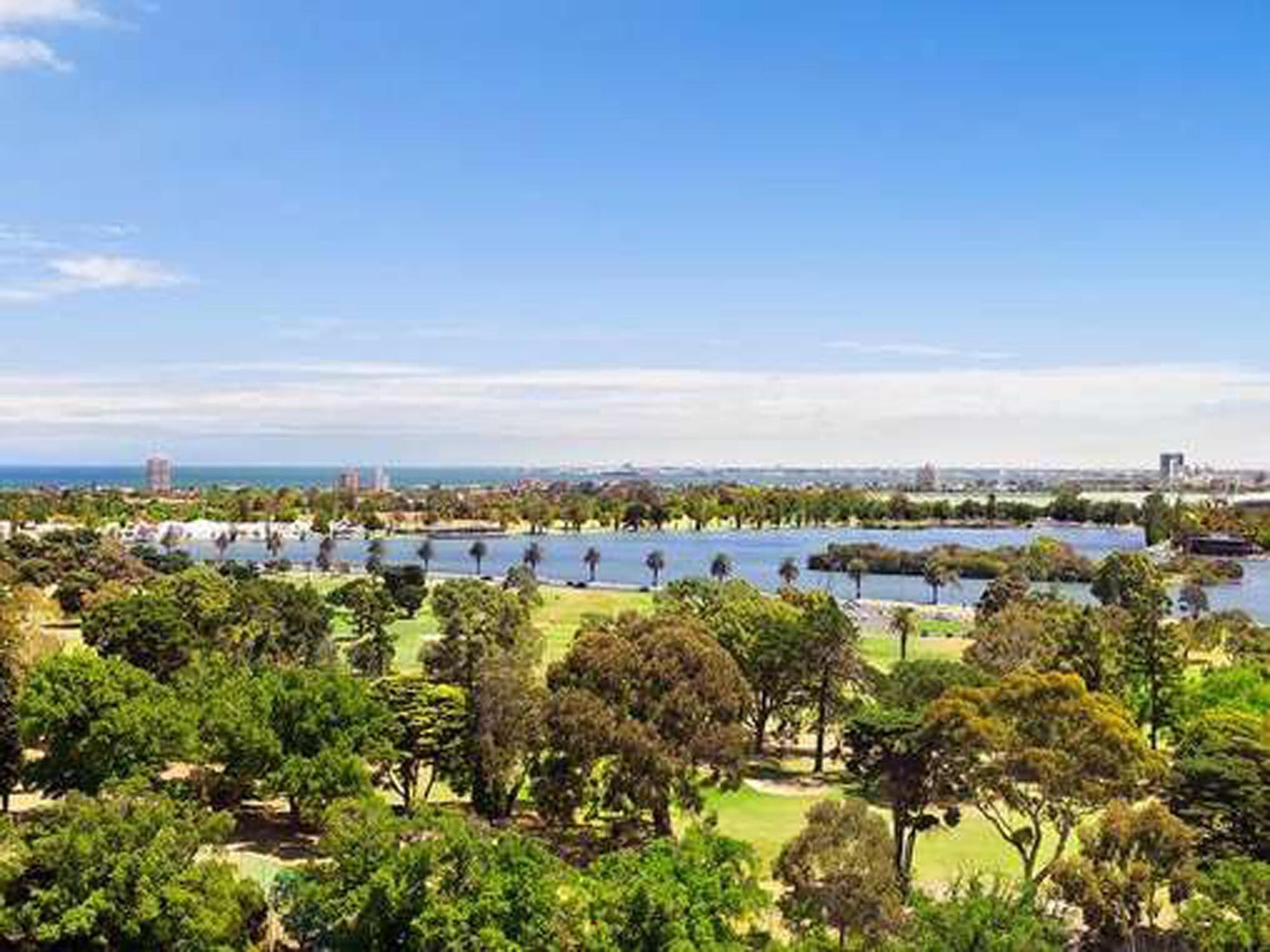 Wyndel Apartments - St Kilda Views Melbourne Exterior photo