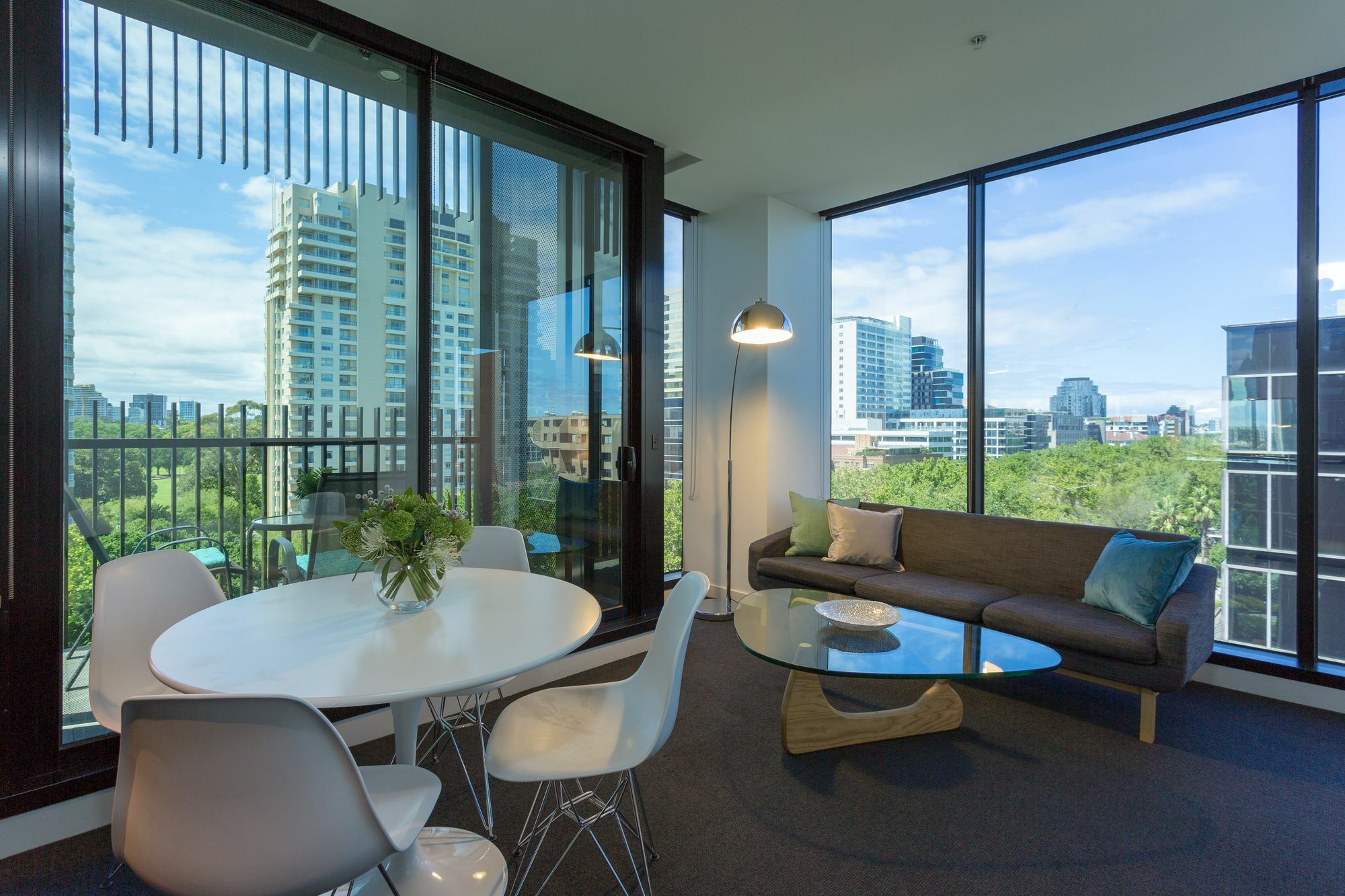 Wyndel Apartments - St Kilda Views Melbourne Exterior photo